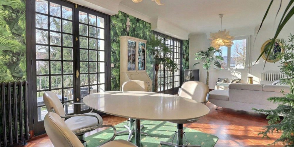 maison à LONS (64140)