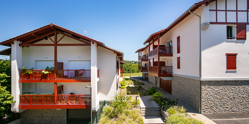 appartement à ARBONNE (64210)
