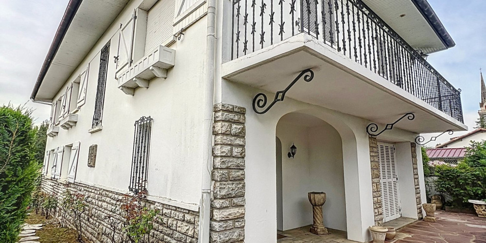 maison à HASPARREN (64240)