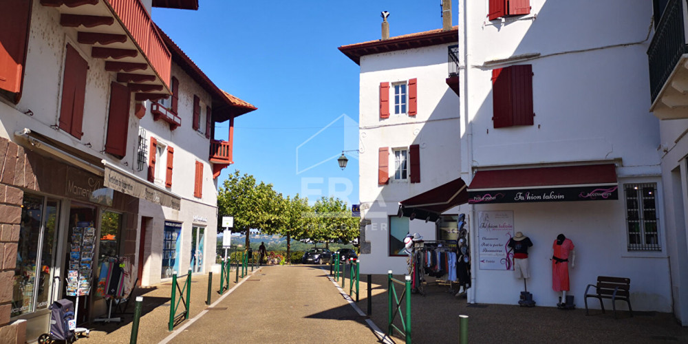 fond de commerce à CAMBO LES BAINS (64250)