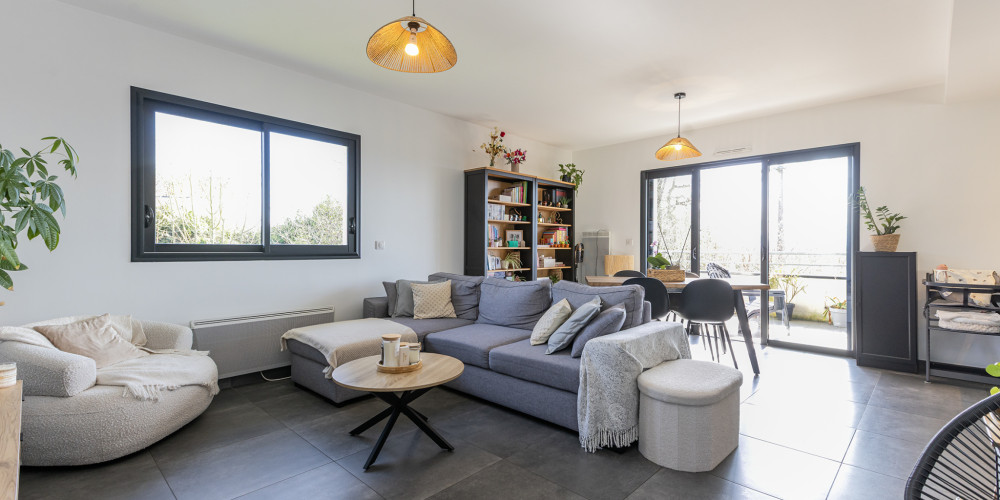 appartement à SAUVAGNON (64230)