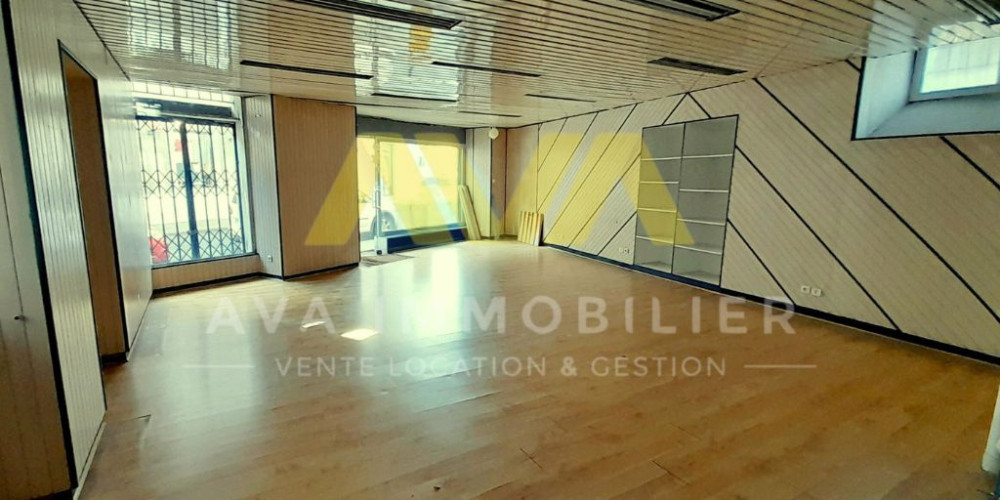 local commercial à OLORON STE MARIE (64400)