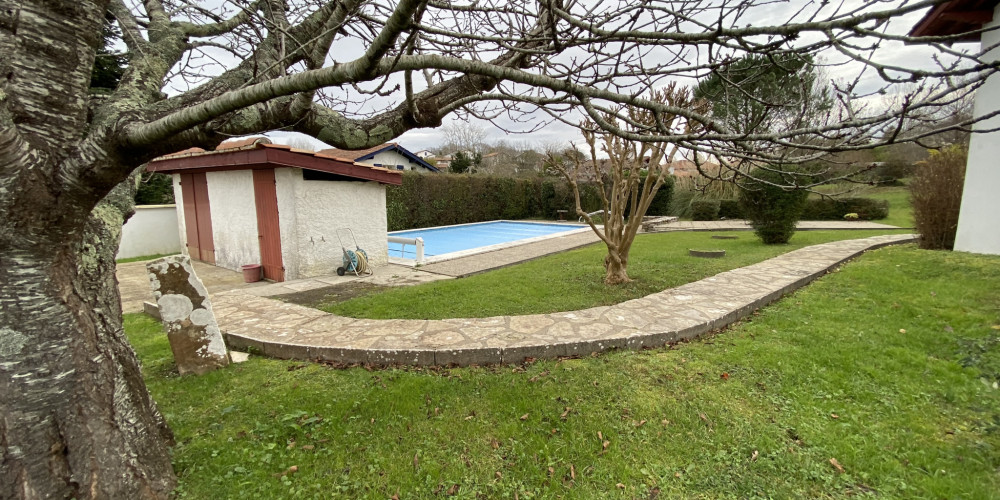 maison à MOUGUERRE (64990)