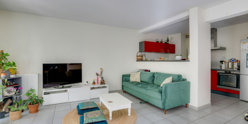 appartement à BASSUSSARRY (64200)