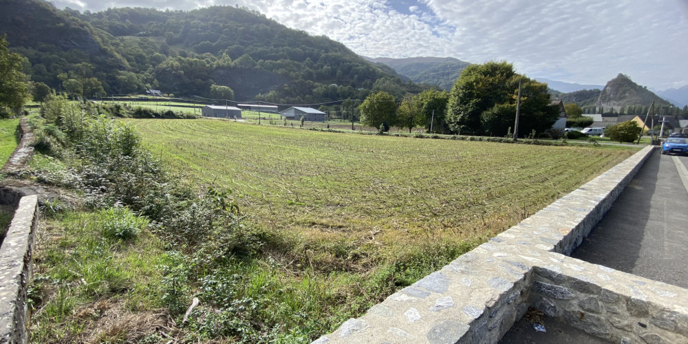 terrain à GER (65100)