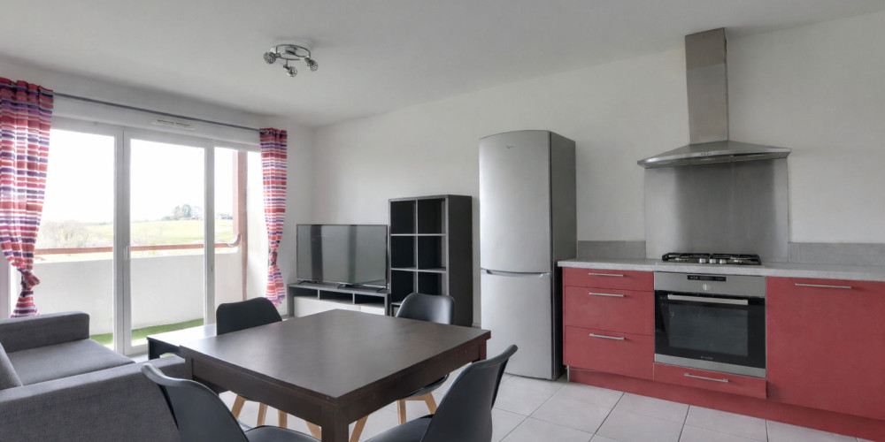 appartement à USTARITZ (64480)