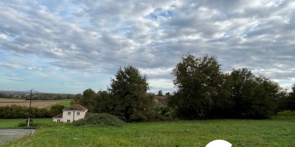 terrain à LEME (64450)