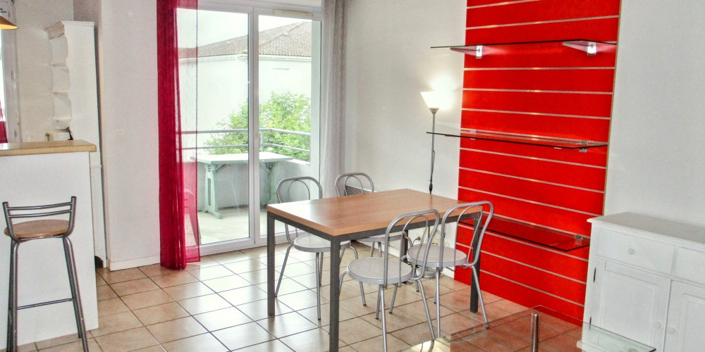appartement à PAU (64000)