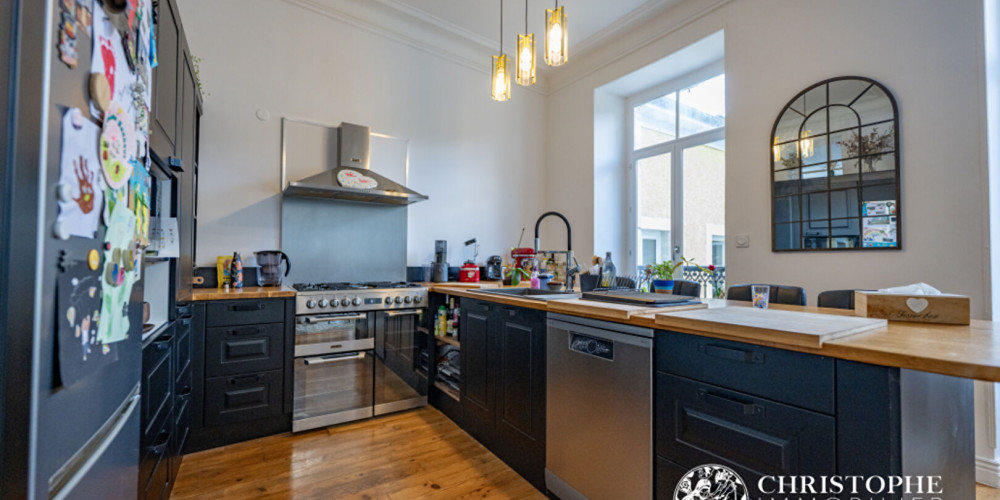 appartement à PAU (64000)