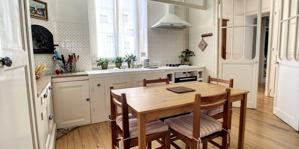 appartement à PAU (64000)