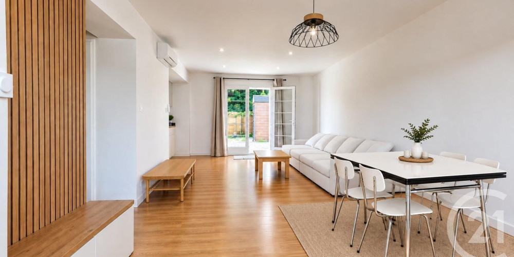 appartement à LARRESSORE (64480)
