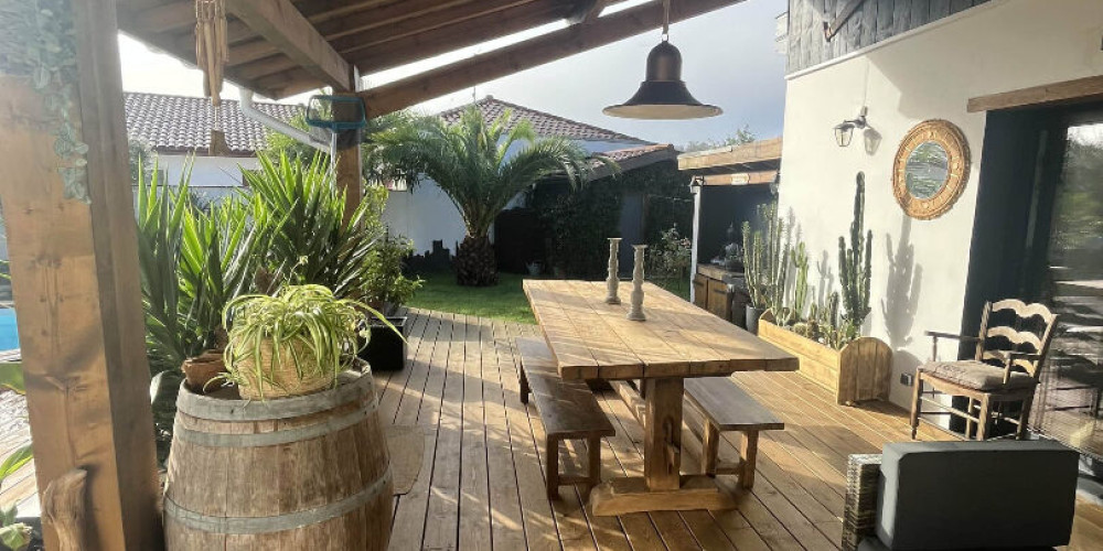 maison à URT (64240)