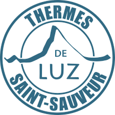 { partenaire.noms }}