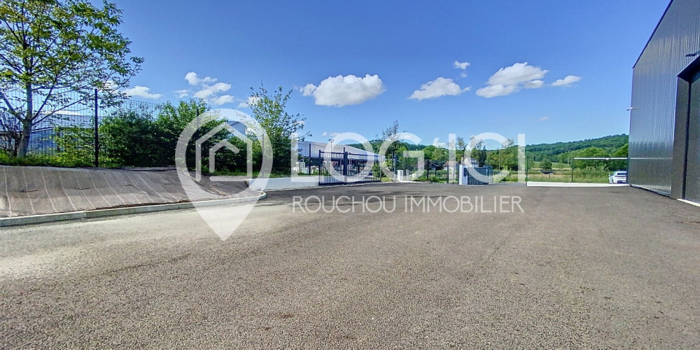 local commercial à MORLAAS (64160)
