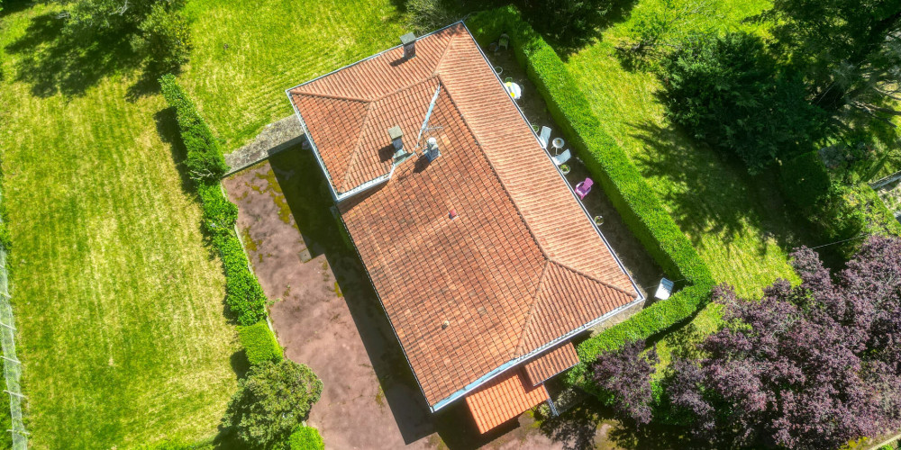 maison à ST PEE SUR NIVELLE (64310)