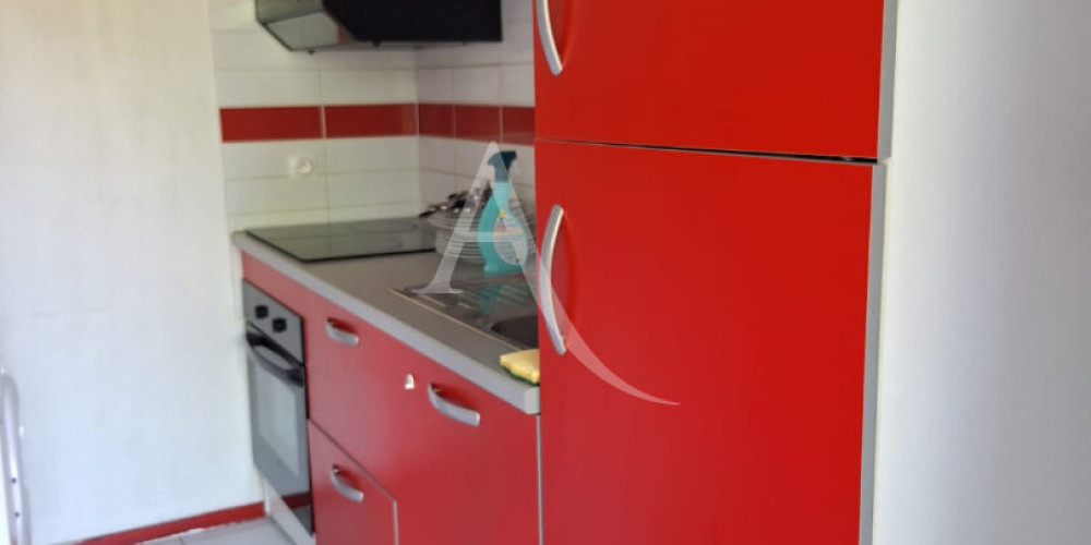 appartement à PAU (64000)