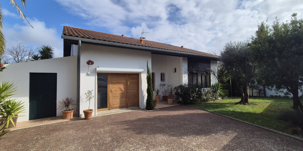 maison à ANGLET (64600)