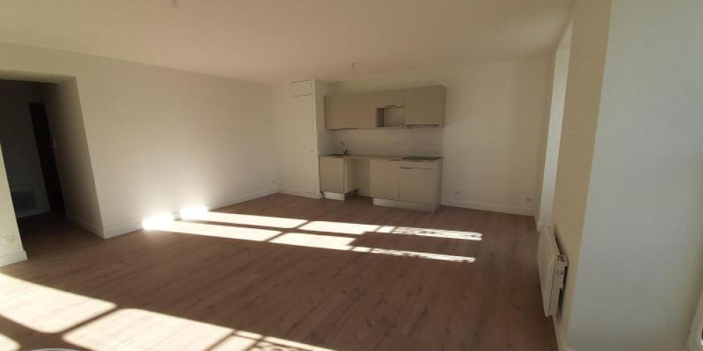 appartement à PAU (64000)