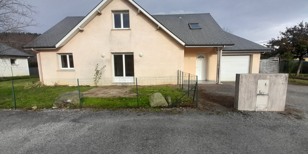 maison à ADE (65100)