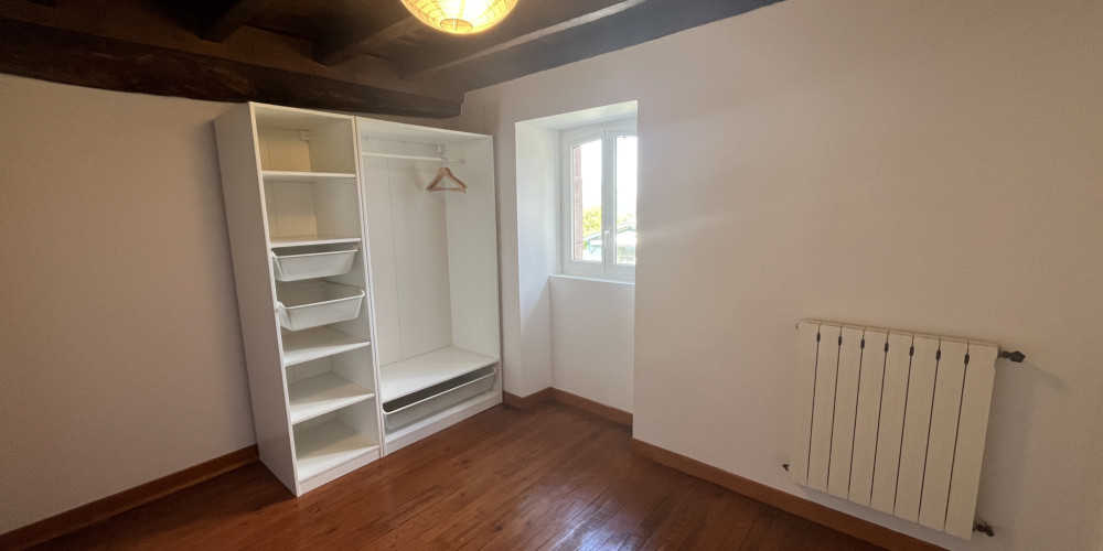 appartement à ANHAUX (64220)
