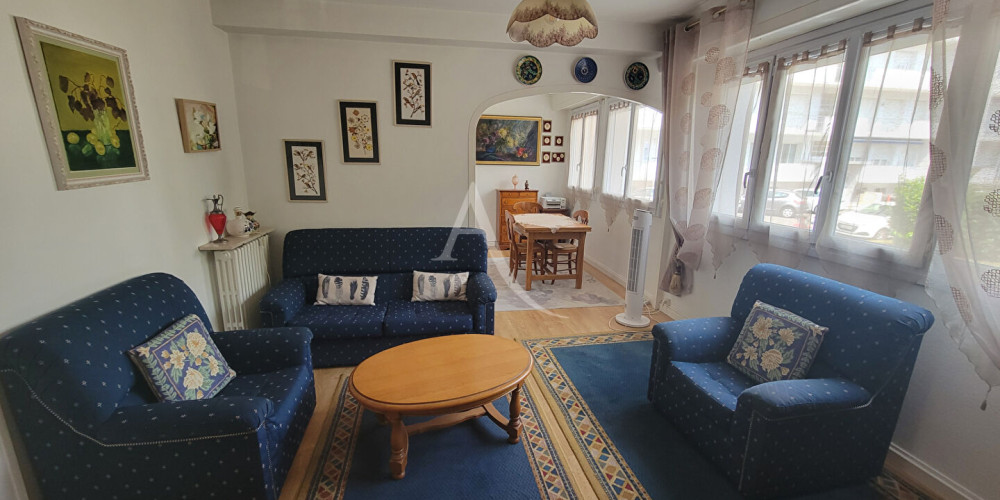 appartement à PAU (64000)