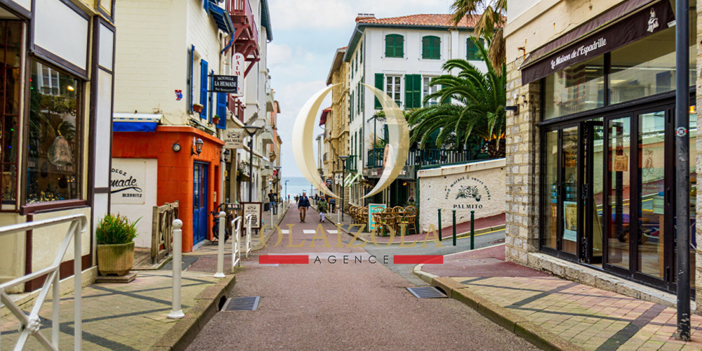 fond de commerce à BIARRITZ (64200)