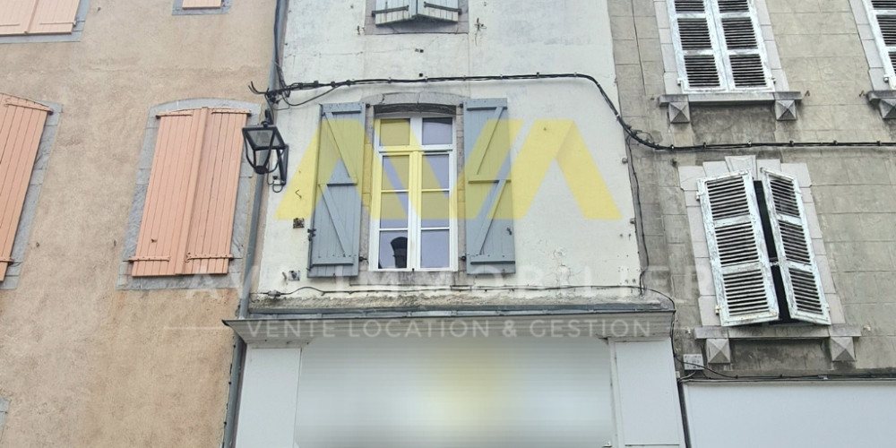 immeuble à OLORON STE MARIE (64400)