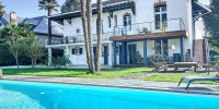 maison à PAU (64000)
