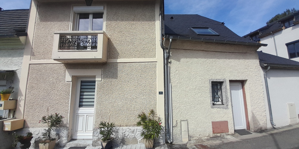 maison à LUGAGNAN (65100)