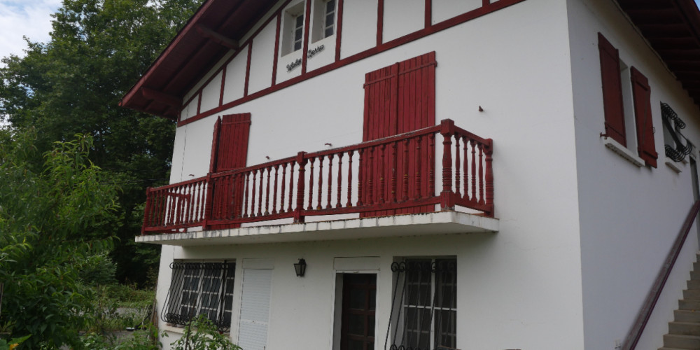 maison à MEHARIN (64120)