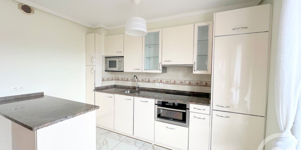 appartement à HENDAYE (64700)