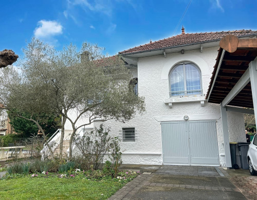 maison  PAU
