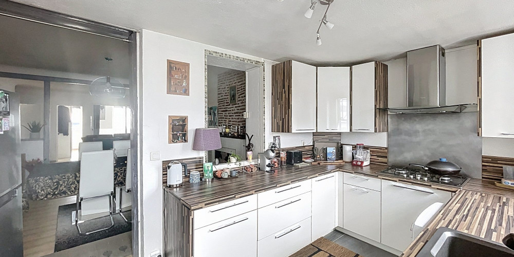 appartement à PAU (64000)