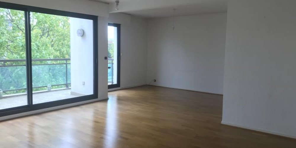 appartement à PAU (64000)