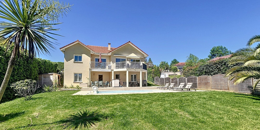 maison à SAUVAGNON (64230)