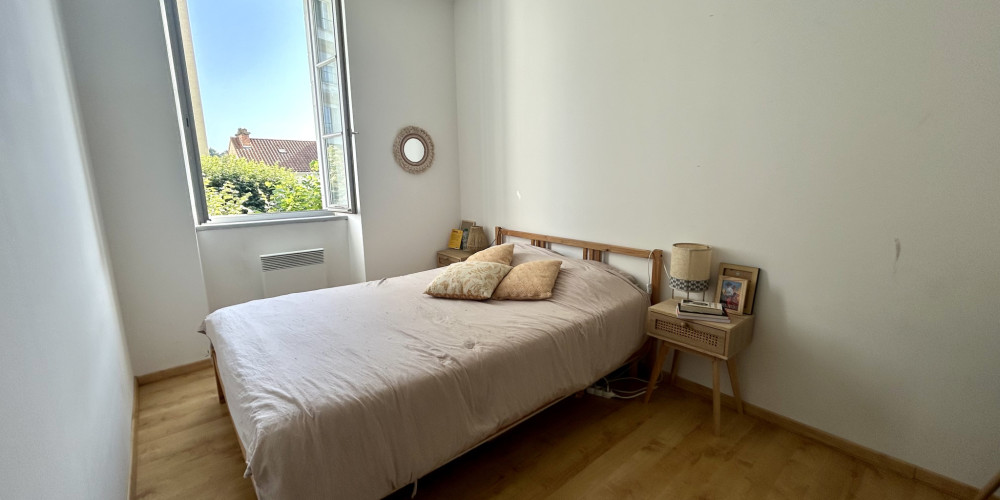 appartement à PAU (64000)