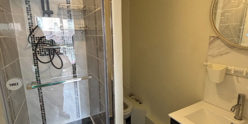 appartement à PAU (64000)