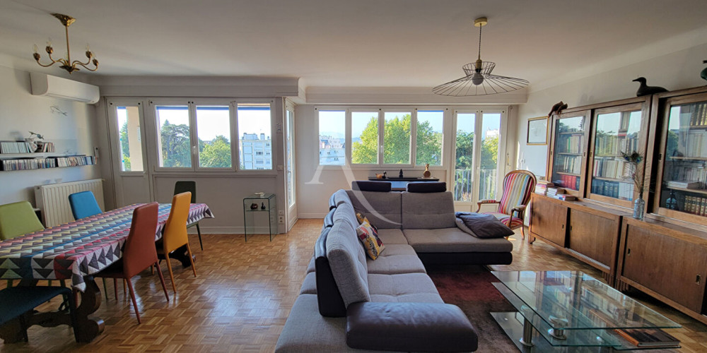 appartement à PAU (64000)