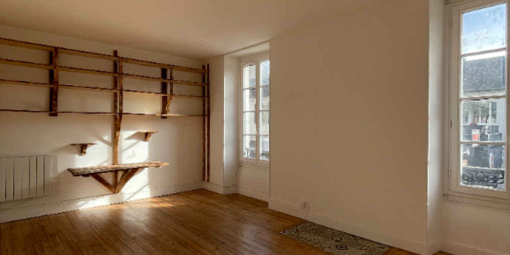 appartement à PAU (64000)
