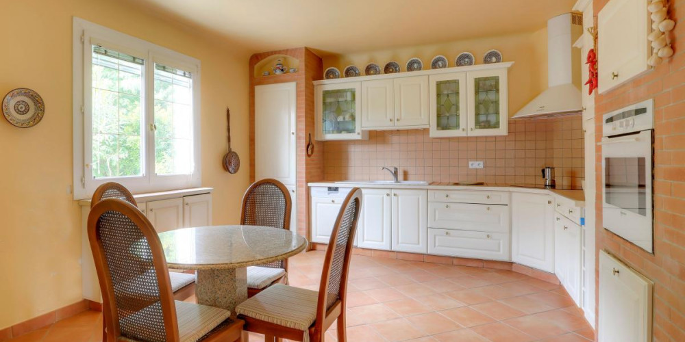 maison à ST PEE SUR NIVELLE (64310)