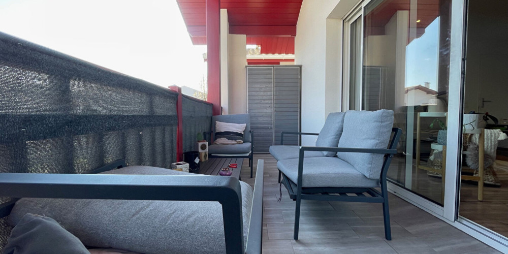 appartement à BASSUSSARRY (64200)