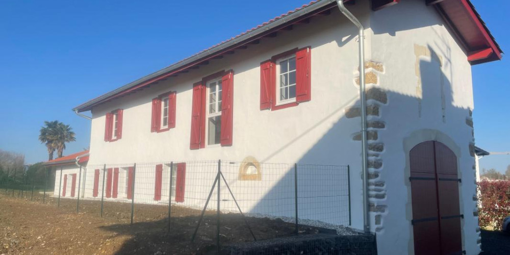 maison à ST PIERRE D IRUBE (64990)