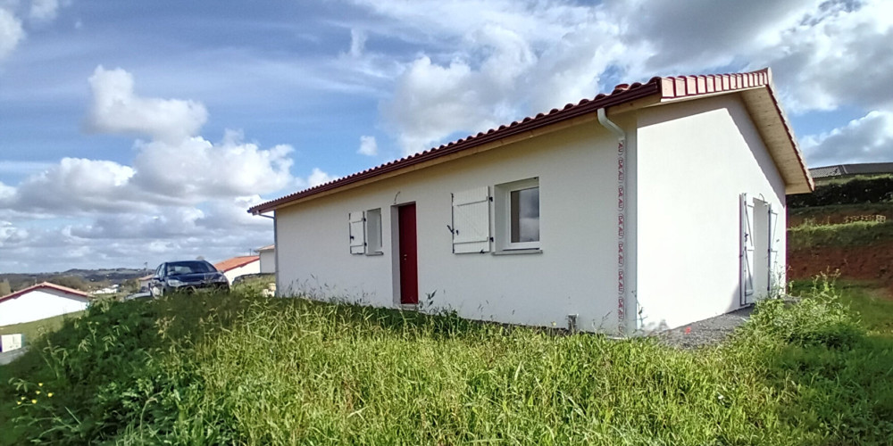 maison à GUICHE (64520)