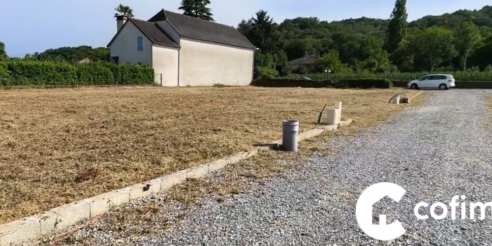 terrain à BOURDETTES (64800)