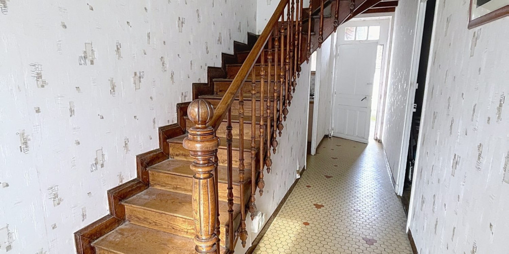 maison à LASCLAVERIES (64450)