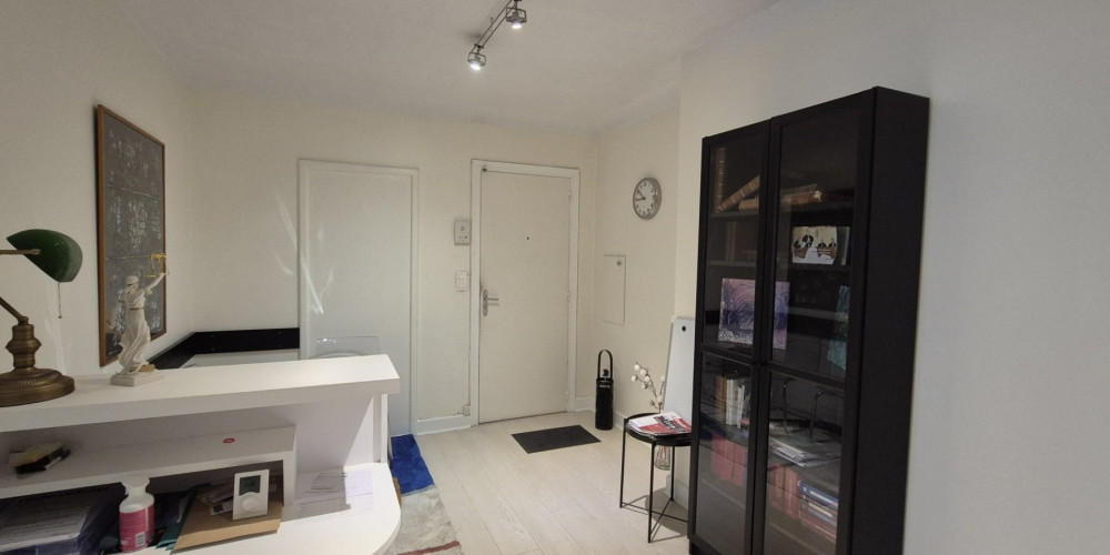 local commercial à BAYONNE (64100)