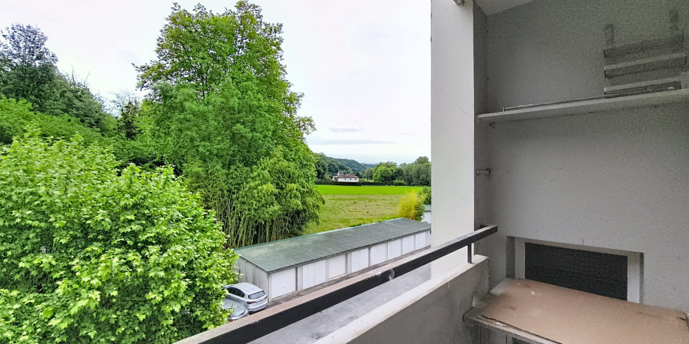 appartement à GELOS (64110)