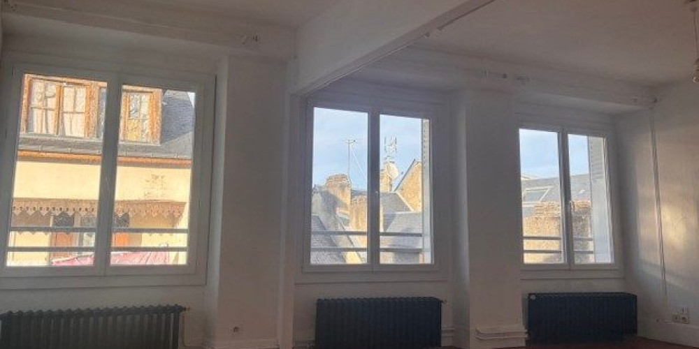 appartement à BAGNERES DE BIGORRE (65200)