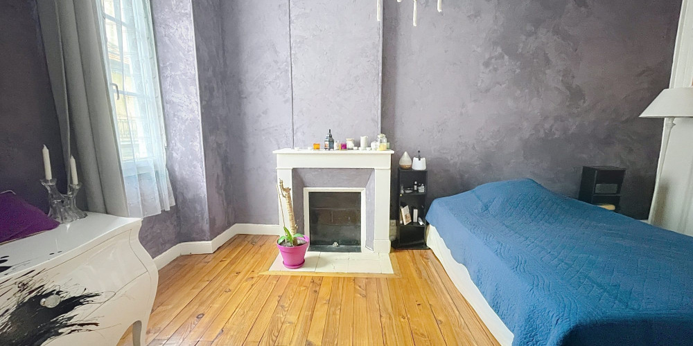 appartement à PAU (64000)