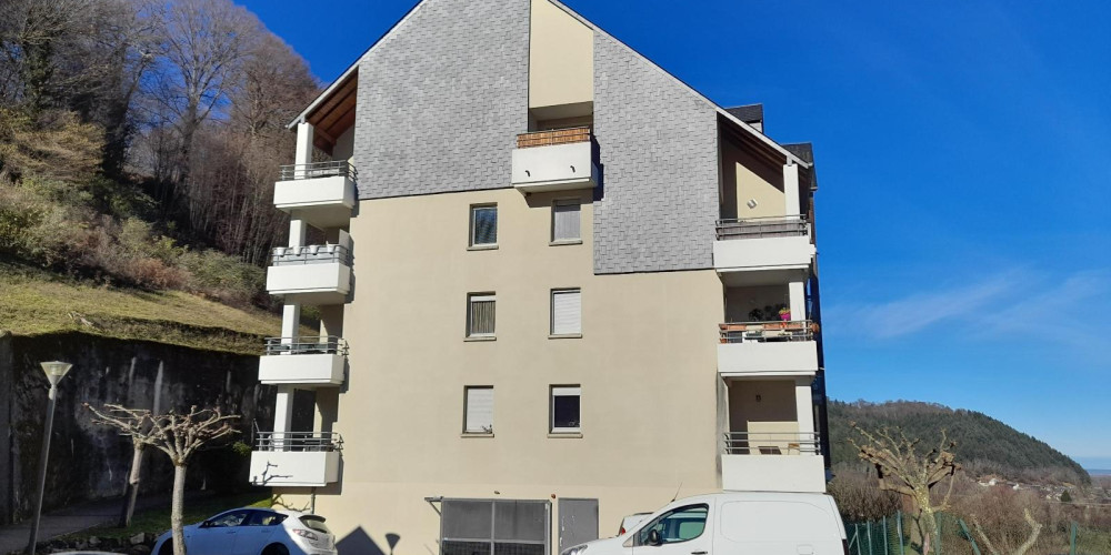 appartement à BAGNERES DE BIGORRE (65200)